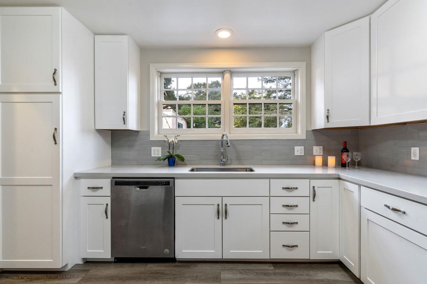 2804 Adeline Drive Burlingame, CA 94010 - Photo 6 of 21