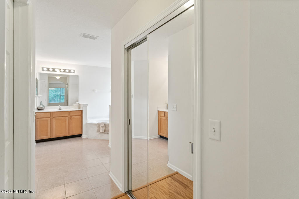 2576 Benjamin Road Jacksonville, FL 32223 - Photo 28 of 53 a bathroom with a tub and view of bathroom