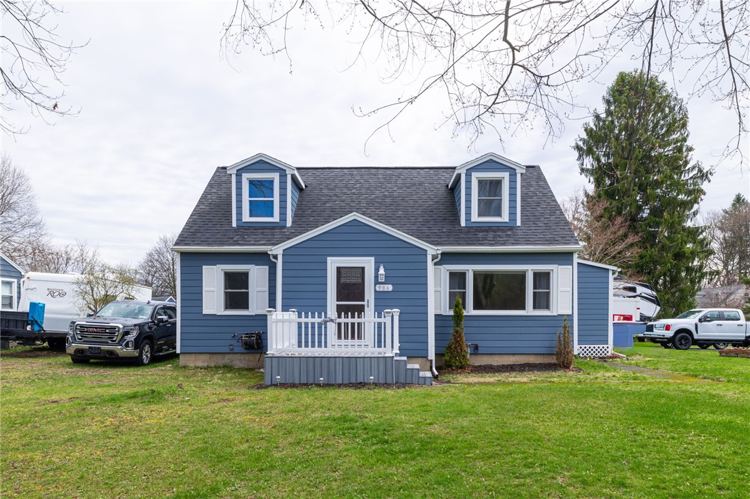 986 Gravel Road Webster, NY 14580 - Photo 2 of 36