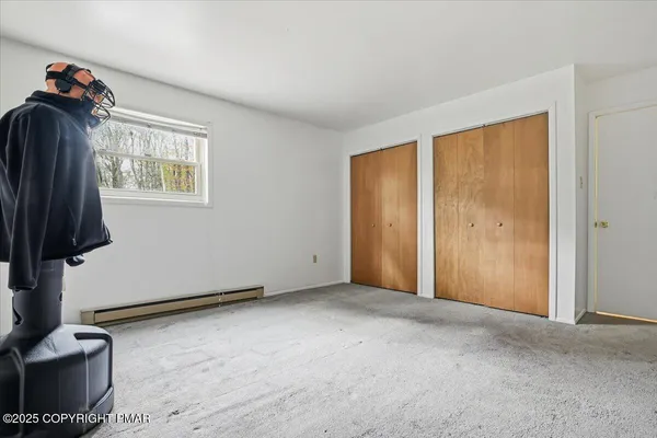 $399,000 | 6137 Victoria Drive, Tobyhanna, PA 18466