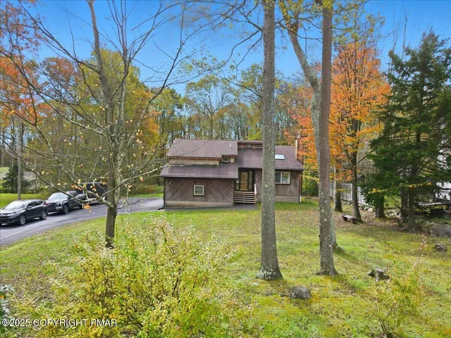 $415,000 | 6137 Victoria Drive, Tobyhanna, PA 18466