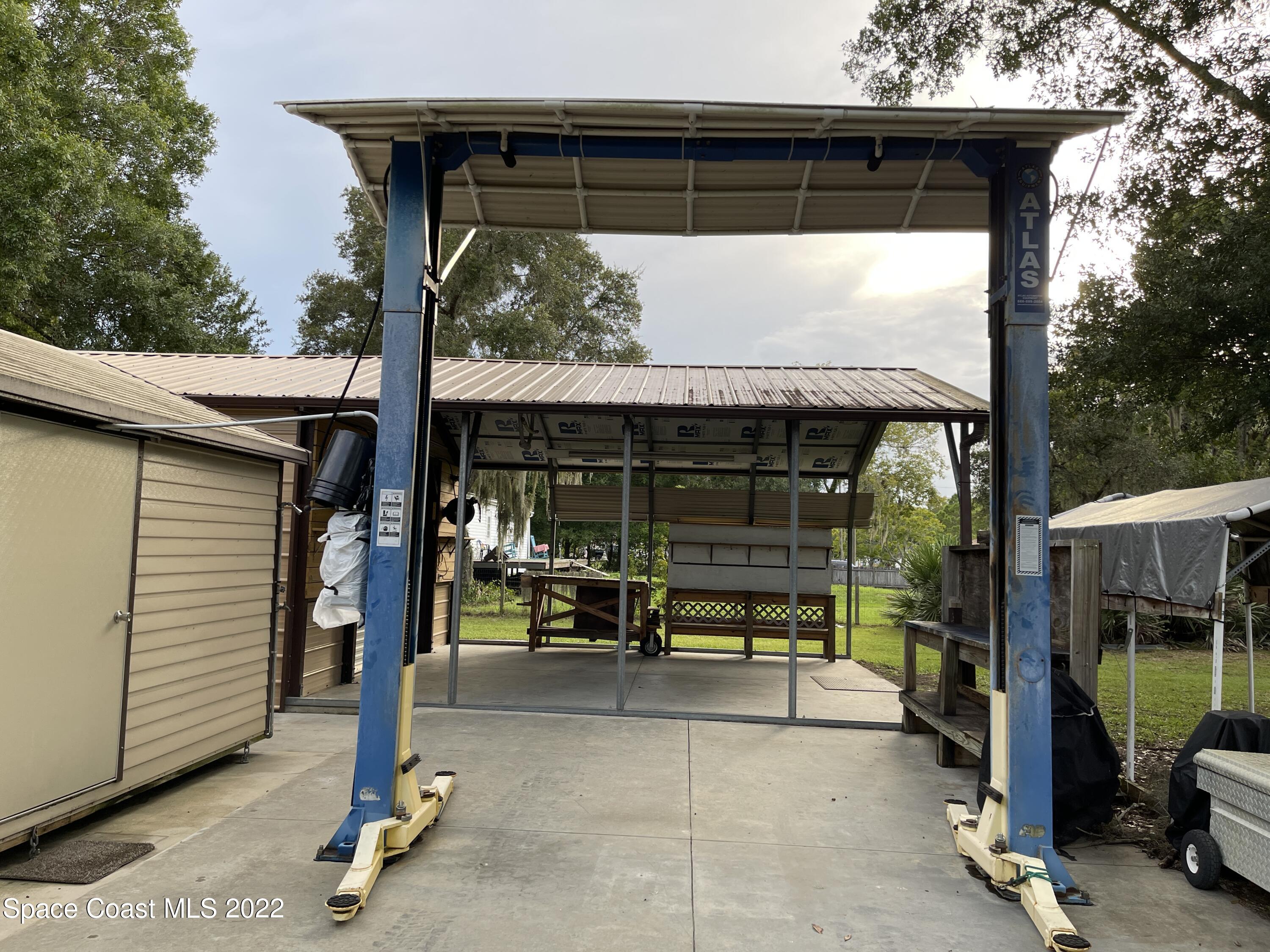 4680 Aurantia Road Mims, FL 32754 - Photo 34 of 56 24 x 16 Vehicle Lift