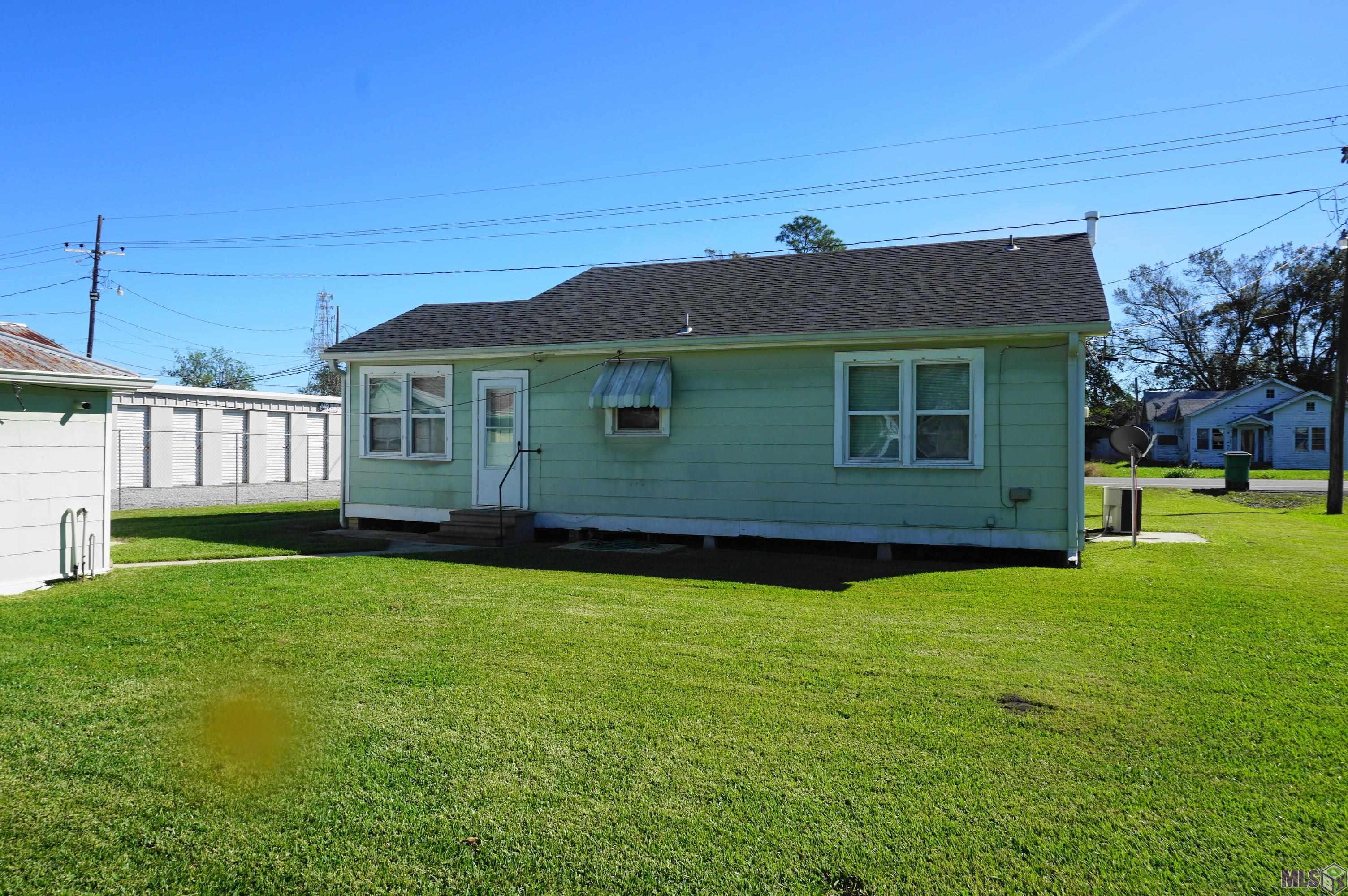 1938 Highway 182 Raceland, LA 70394 - Photo 15 of 18