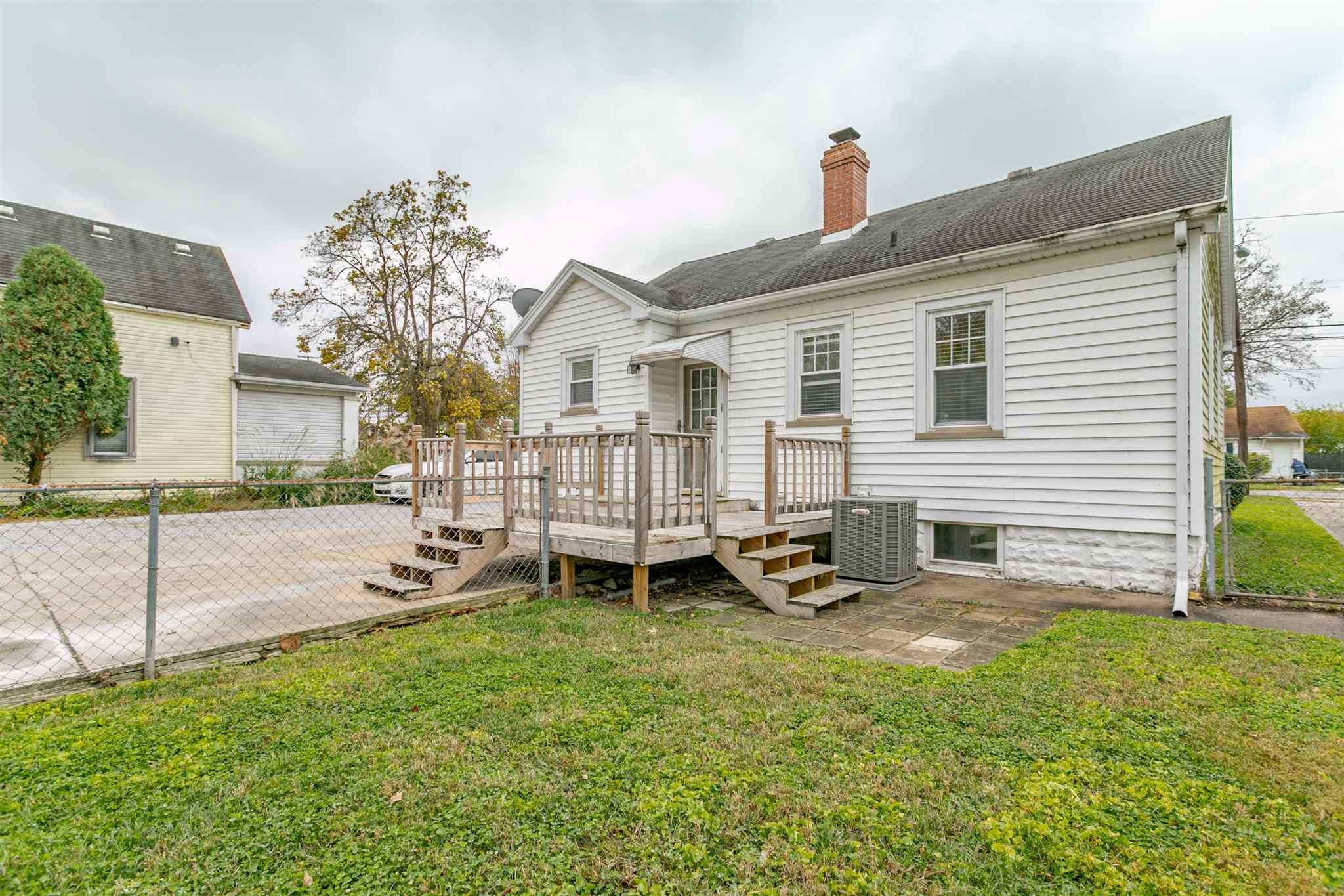2719 Stringtown Road Evansville, IN 47711 - Photo 36 of 36 Gallery Image 36