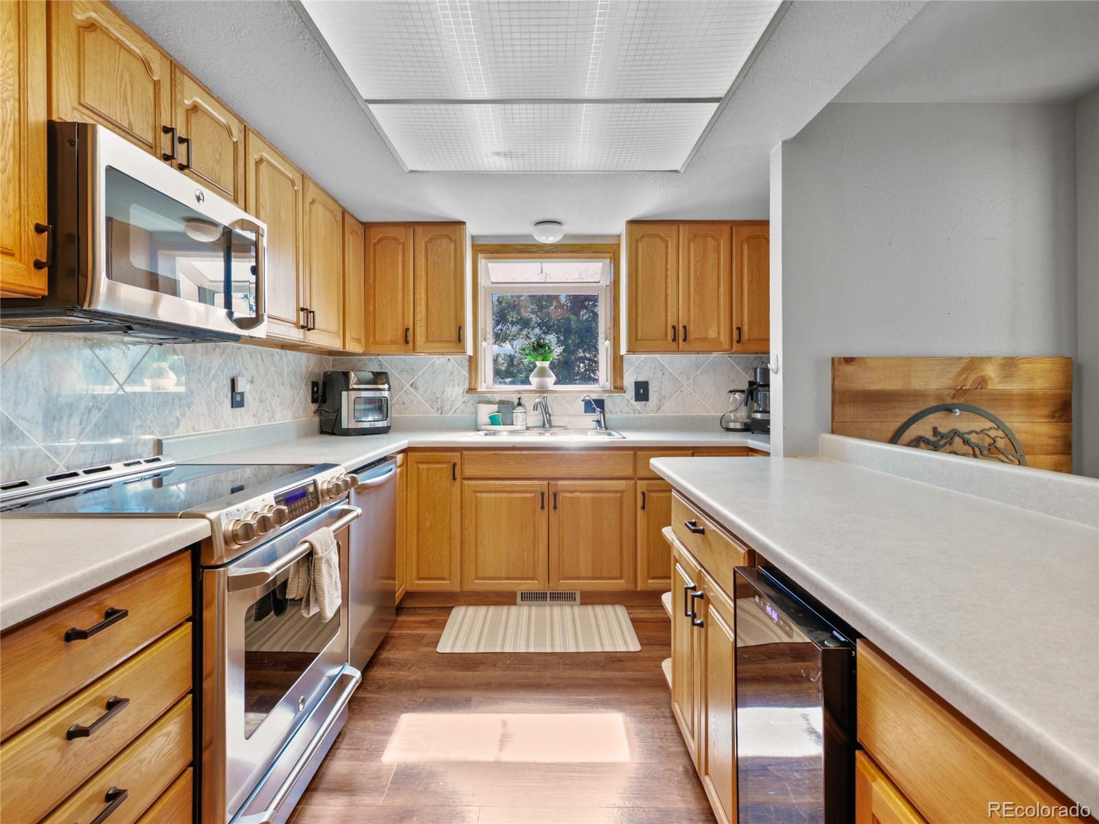 1044 South Grapevine Road Golden, CO 80401 - Photo 14 of 48