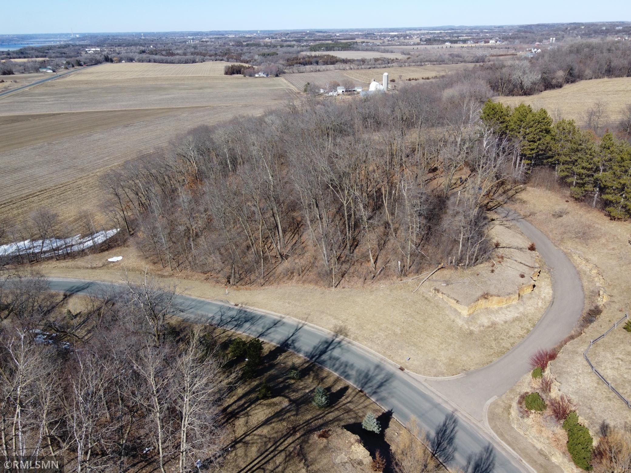 368 Peaceable Hill Road Hudson, WI 54016 - Photo 1 of 15 Gallery Image 1