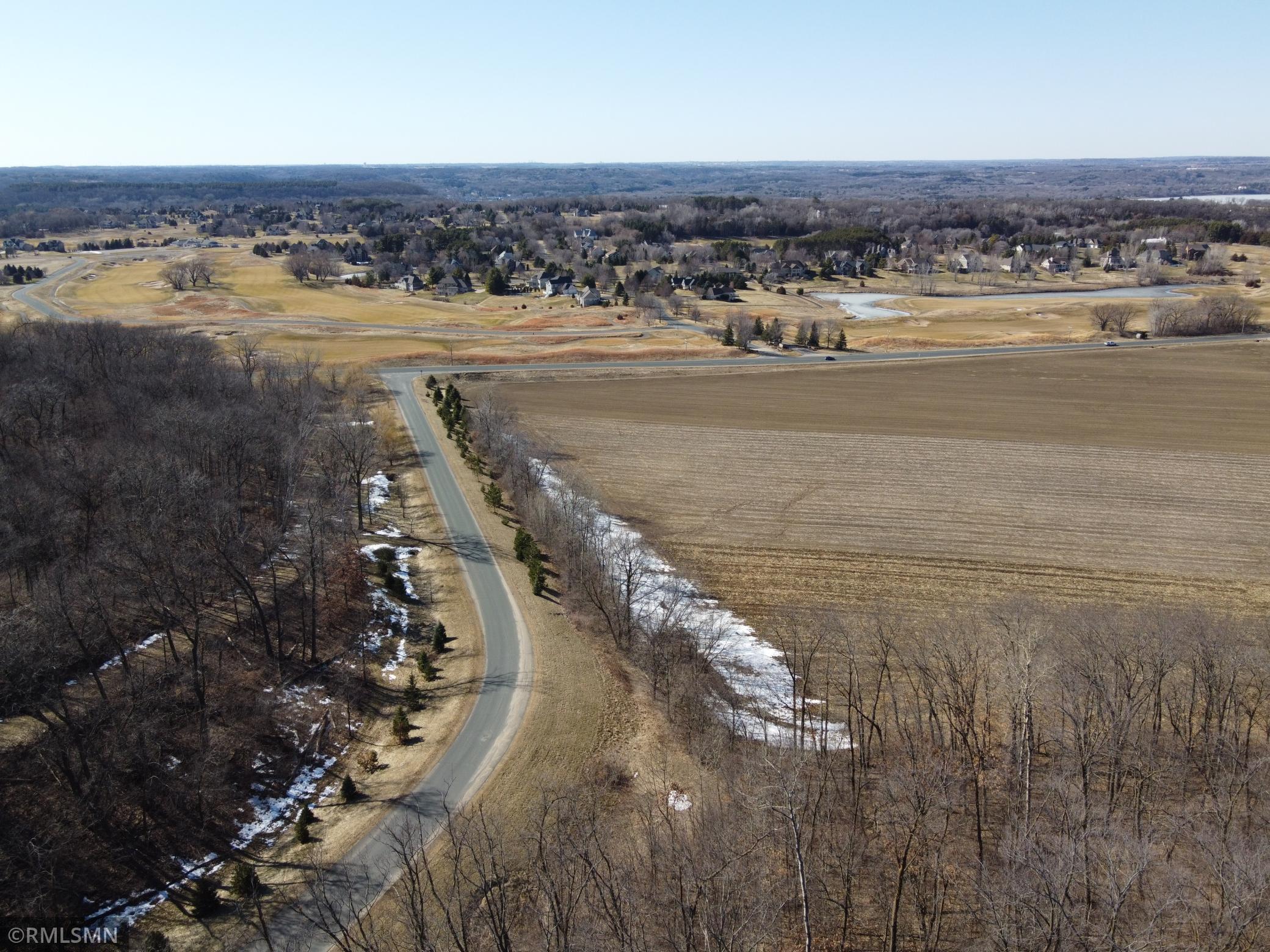 368 Peaceable Hill Road Hudson, WI 54016 - Photo 9 of 15 Gallery Image 9