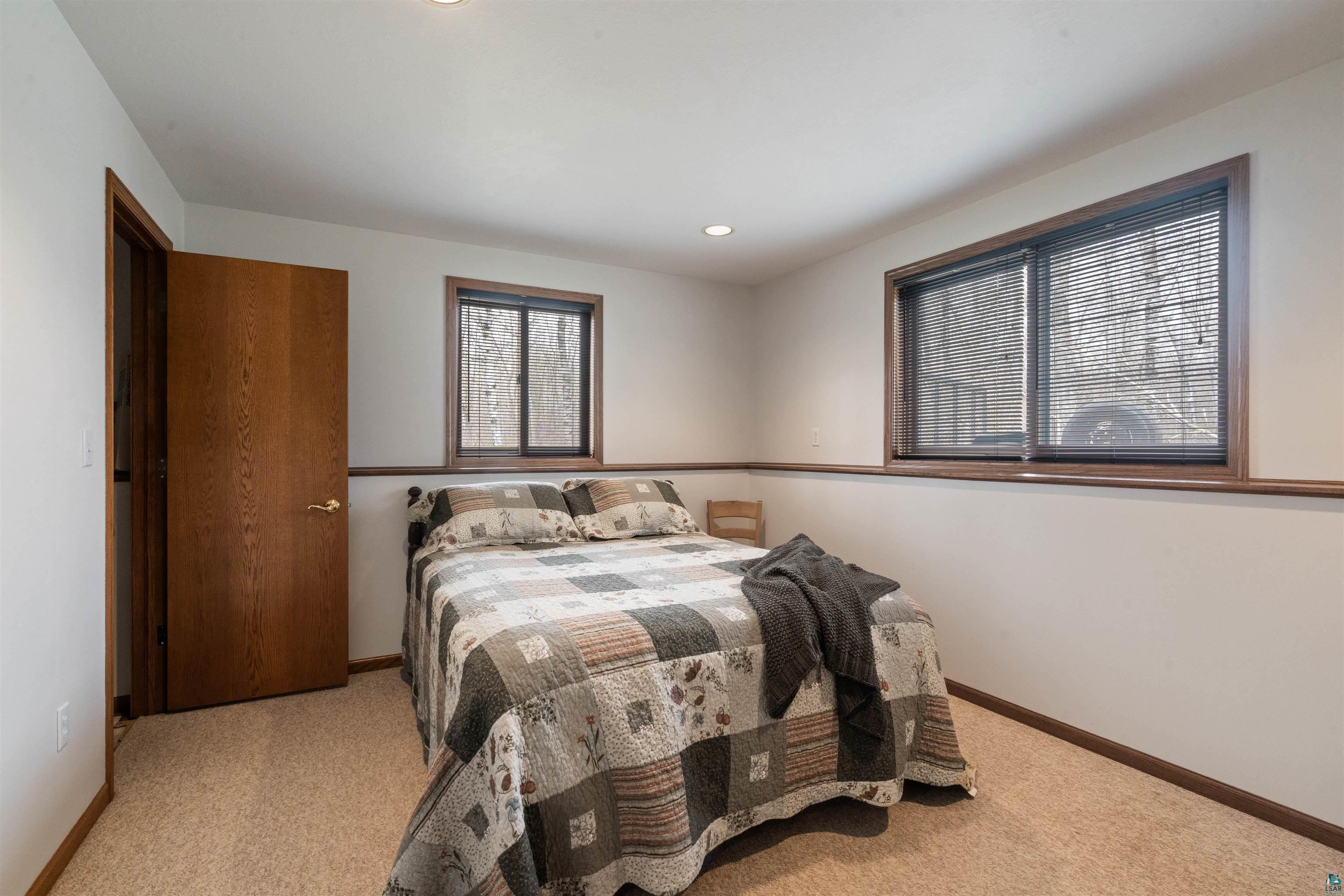 255 East Harney Road Duluth, MN 55810 - Photo 27 of 31 Gallery Image 27