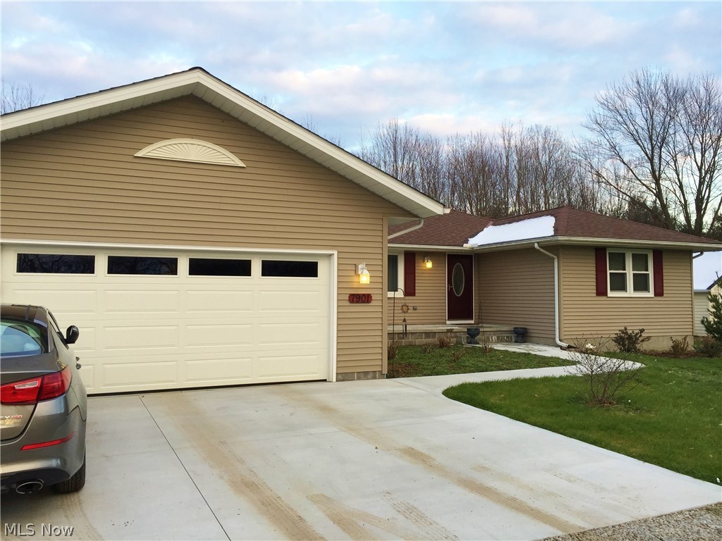 7901 Race Road North Ridgeville, OH 44039 - Photo 31 of 35