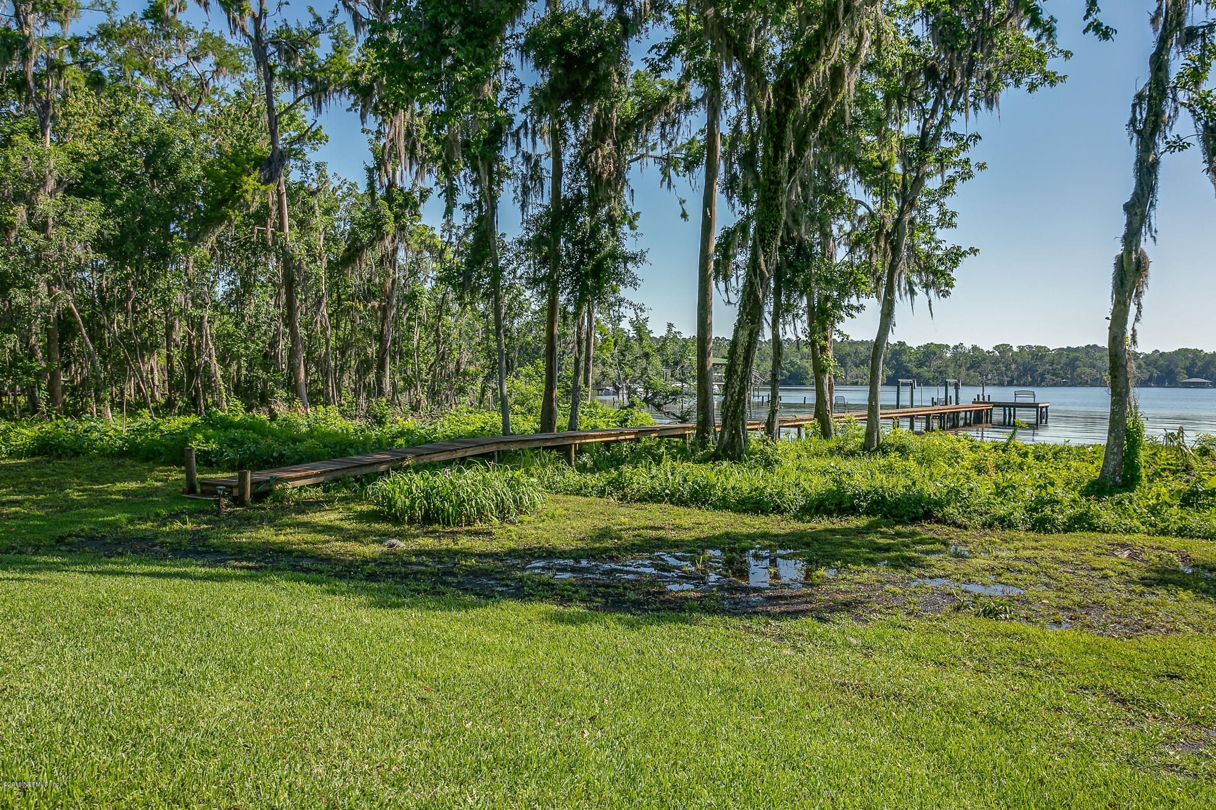 5562 Steamboat Road St. Augustine, FL 32092 - Photo 33 of 49 a view of a park with a tree