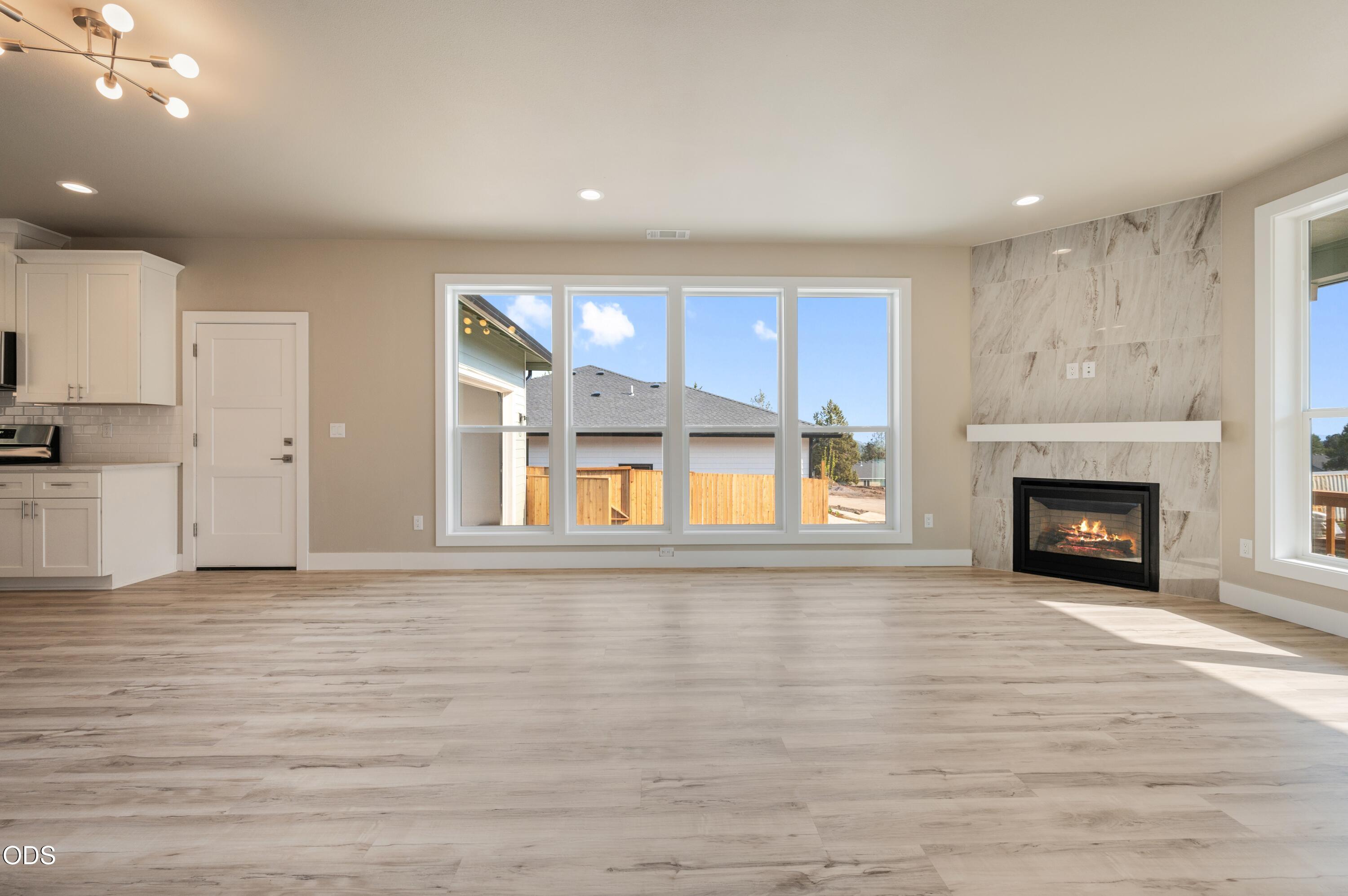 1178 West Ridge Drive, Unit 112 Klamath Falls, OR 97601 - Photo 5 of 15
