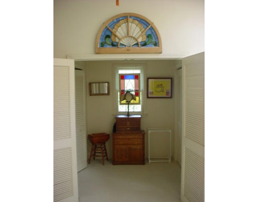12 Butternut Road Westford, MA 01886 - Photo 13 of 30 Gallery Image 13
