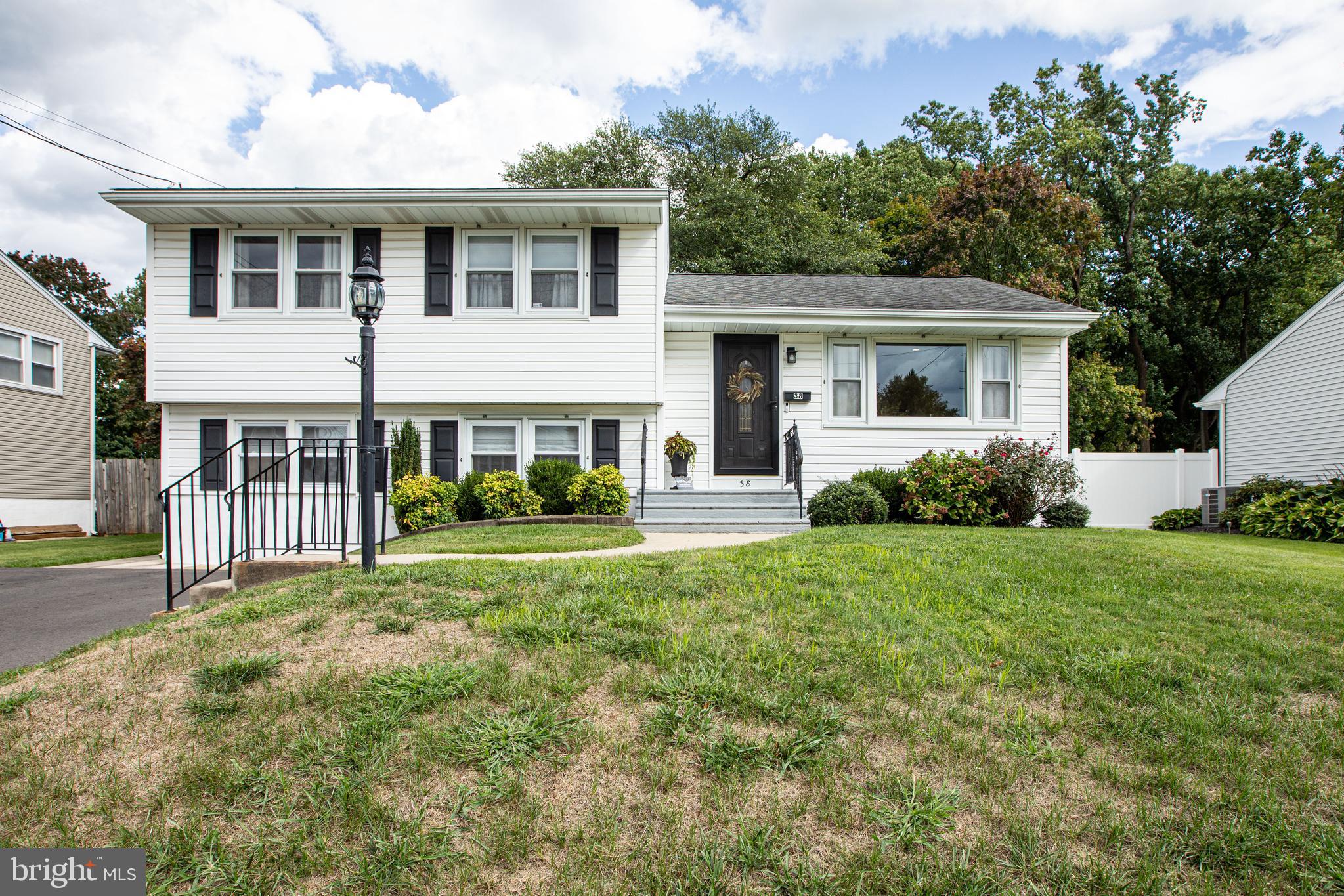 38 Valley View Road Hamilton, NJ 08620 - Photo 1 of 36