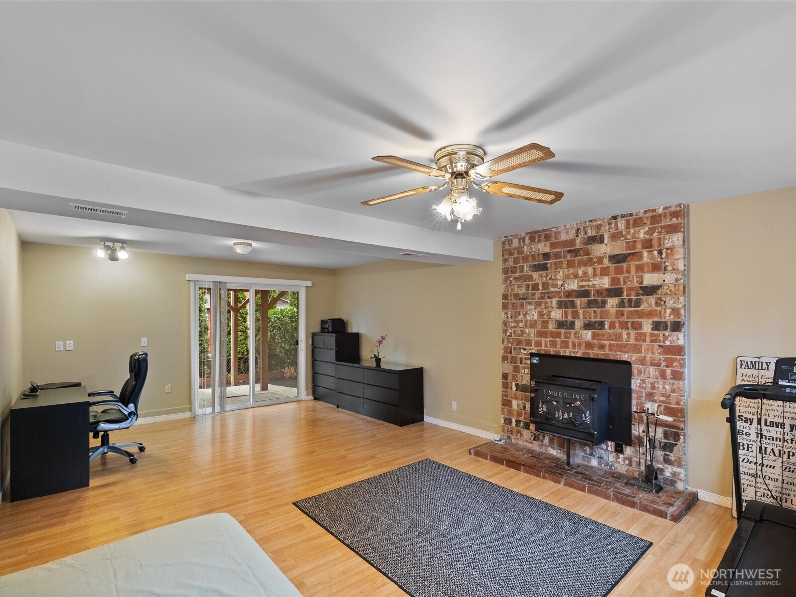 22427 82nd Avenue West Edmonds, WA 98026 - Photo 23 of 29