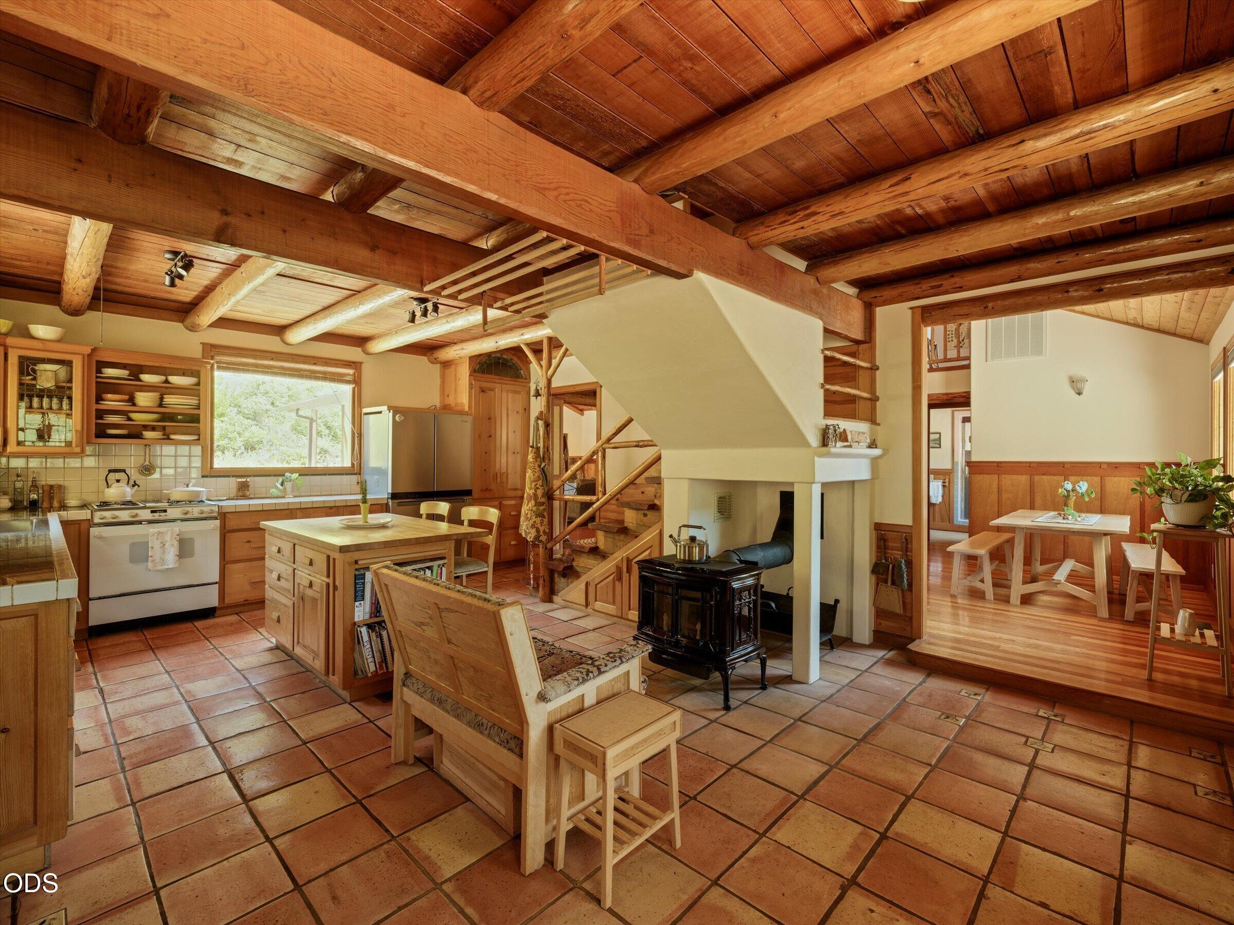 2603 Winona Road Grants Pass, OR 97526 - Photo 10 of 70