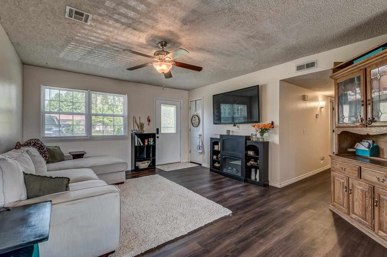 211 Morrison Morrison, OK 73061 - Photo 4 of 23 Gallery Image 4