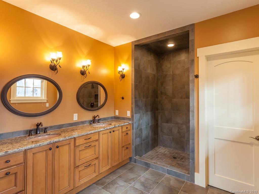185 Heritage Ridge Road Burnsville, NC 28714 - Photo 12 of 27 Gallery Image 12