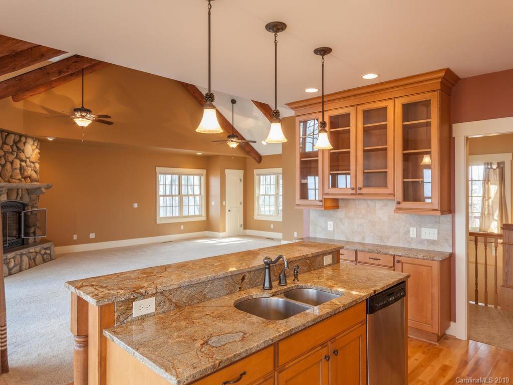185 Heritage Ridge Road Burnsville, NC 28714 - Photo 10 of 27 Gallery Image 10