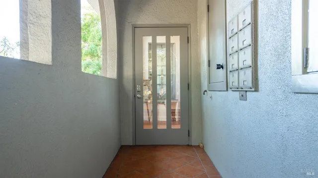 $4,555 | 833 Bridgeway, Unit 5, Sausalito, CA 94965