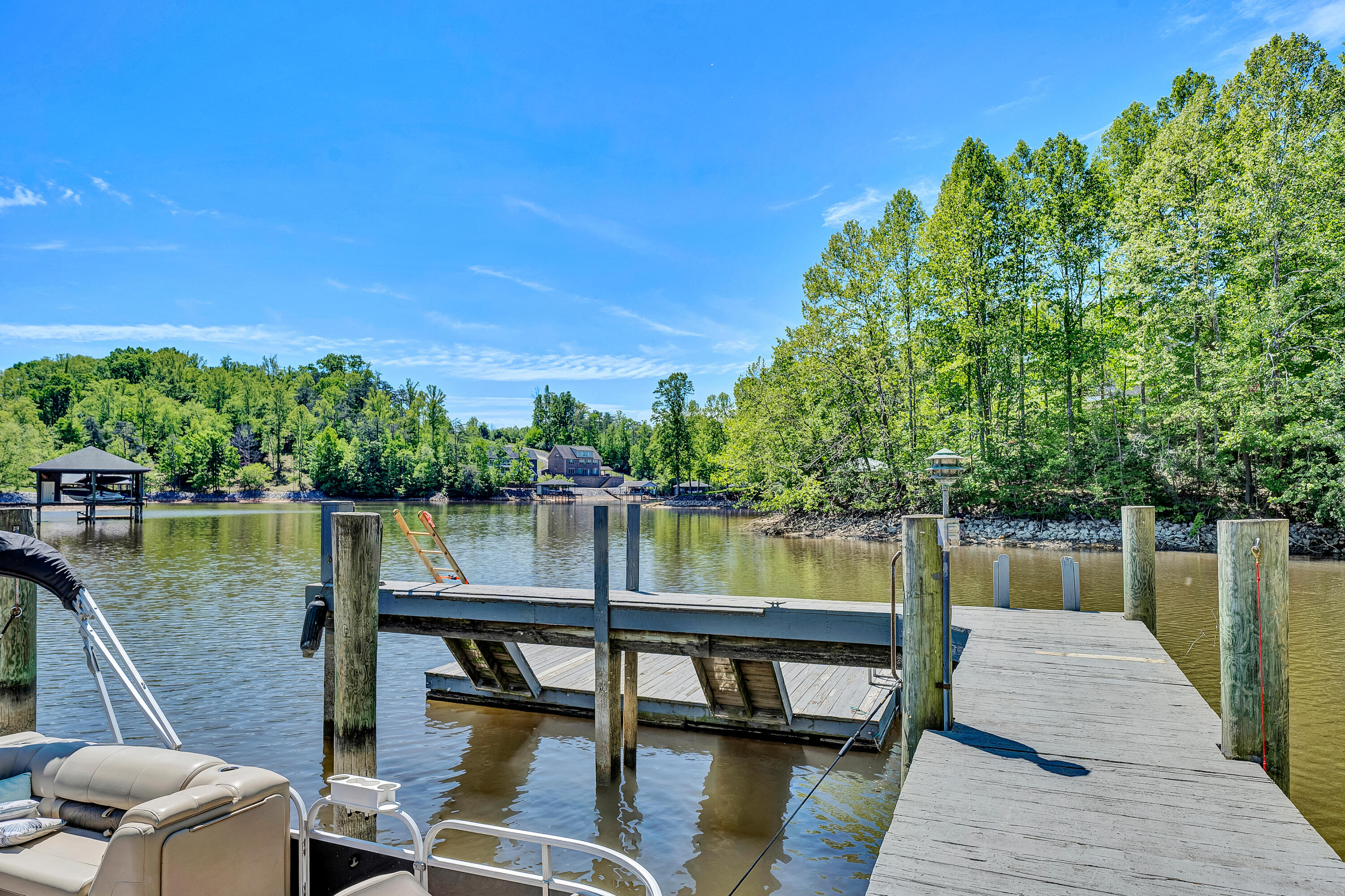 501 Harbor Ridge Drive Goodview, VA 24095 - Photo 31 of 40 36-SGP-00103