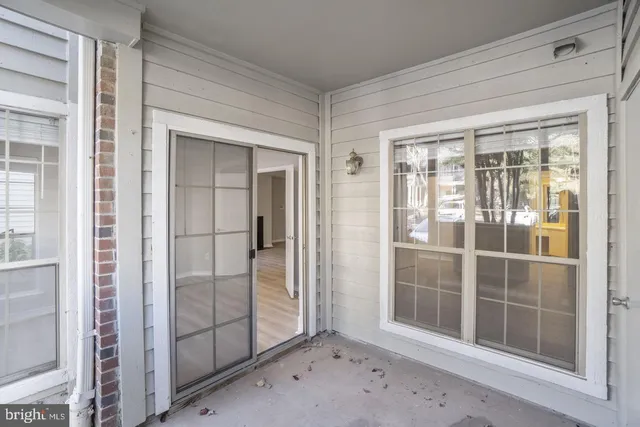 $2,100 | 3909 Penderview Drive, Unit 1904, Fairfax, VA 22033