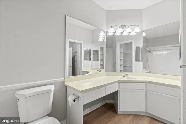 $2,100 | 3909 Penderview Drive, Unit 1904, Fairfax, VA 22033