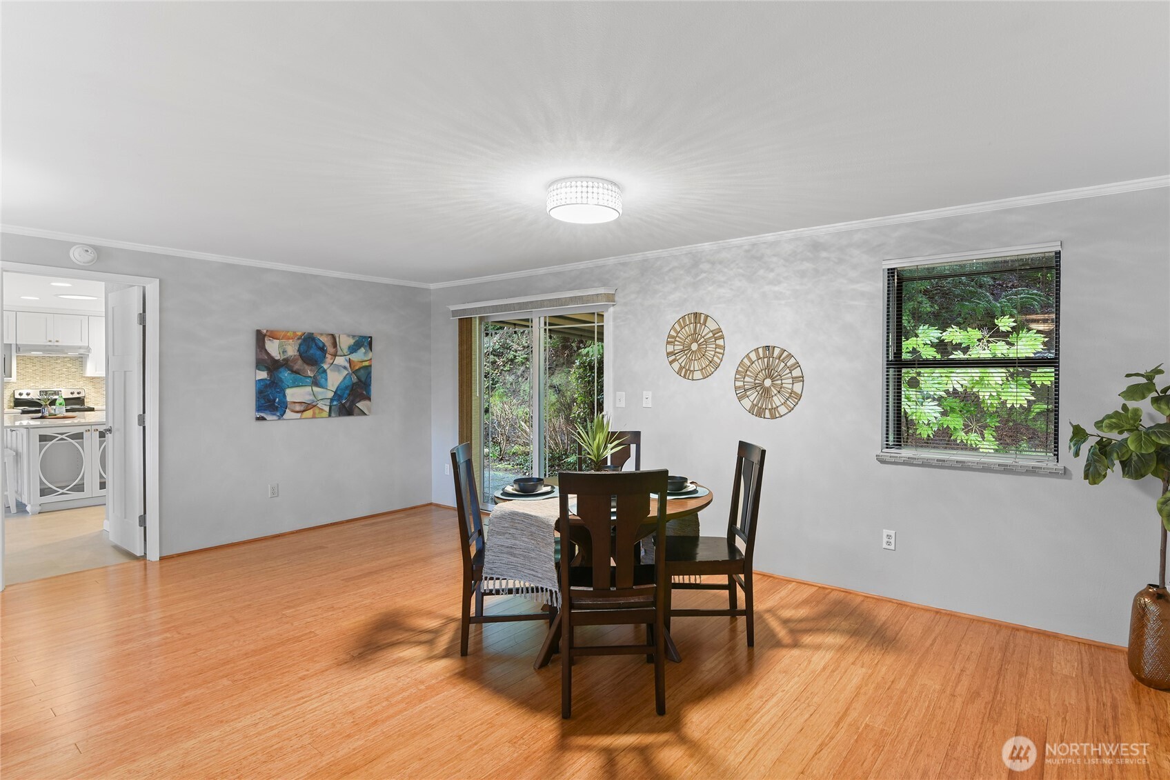 9011 Roanoke Road Northeast Bremerton, WA 98311 - Photo 15 of 38