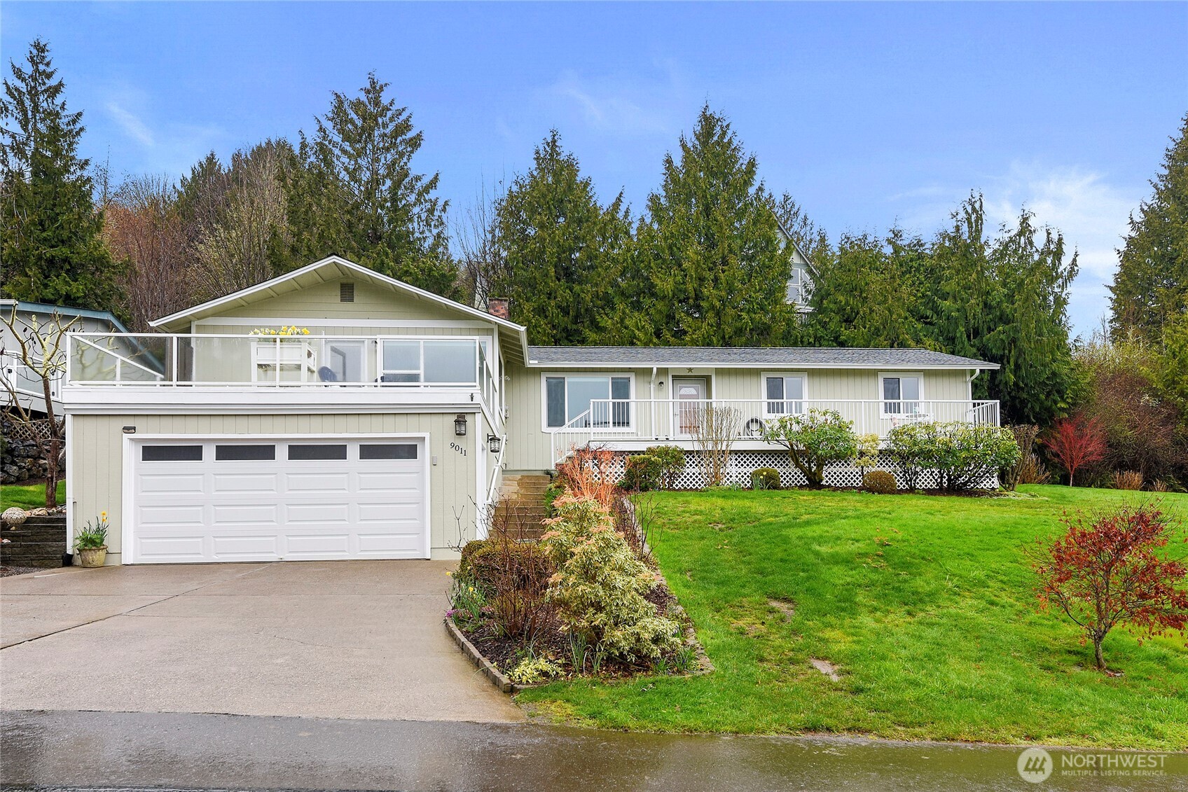 9011 Roanoke Road Northeast Bremerton, WA 98311 - Photo 2 of 38