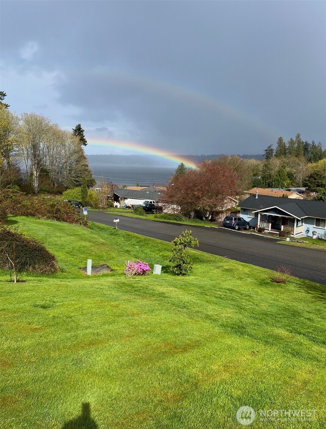9011 Roanoke Road Northeast Bremerton, WA 98311 - Photo 36 of 38
