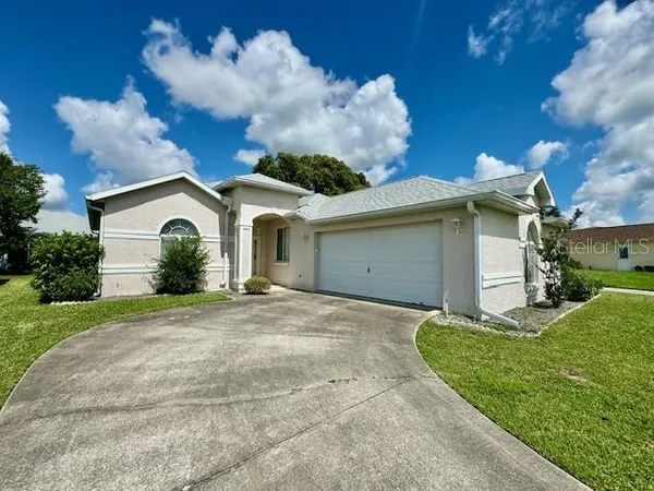 $2,500 | 2360 Northwest 53rd Avenue Road, Ocala, FL 34482