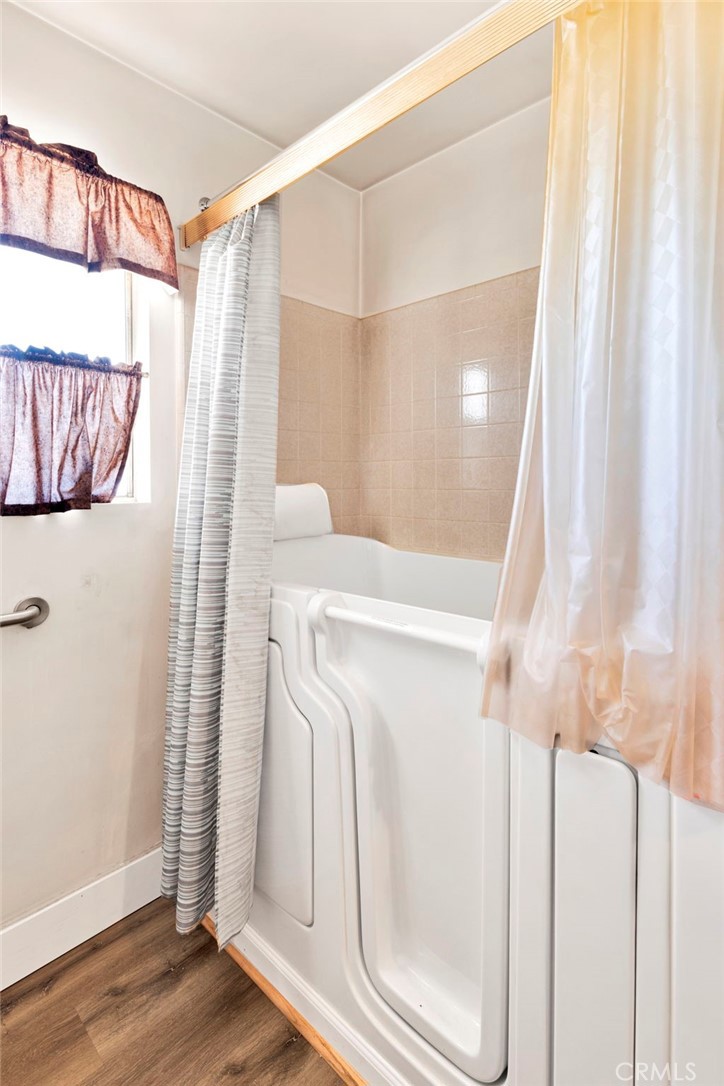 5500 Oil Well Road Phelan, CA 92371 - Photo 29 of 65 a utility room with dryer and washer