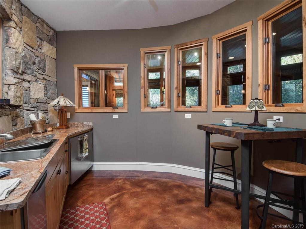 25 Jake Ridge Trail, Unit 26 Fletcher, NC 28732 - Photo 23 of 42