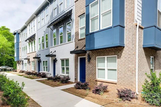 $2,500 | 3011 Jolene Court, Charlotte, NC 28206