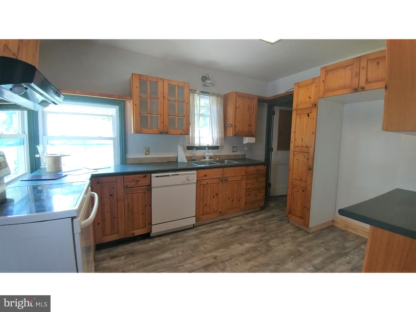 1415 State Road Phoenixville, PA 19460 - Photo 14 of 25 Kitchen