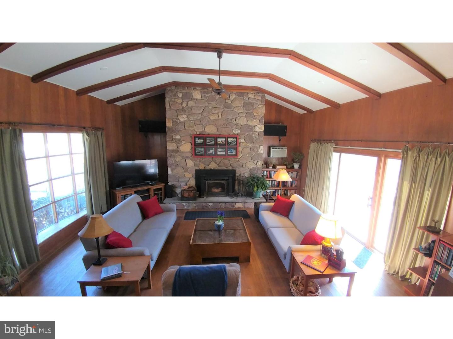 1415 State Road Phoenixville, PA 19460 - Photo 5 of 25 Great Room