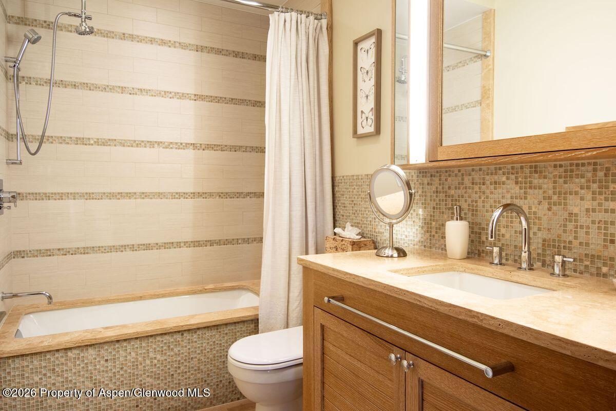 425 Wood Road, Unit 60 Snowmass Village, CO 81615 - Photo 22 of 35 photo_online_023
