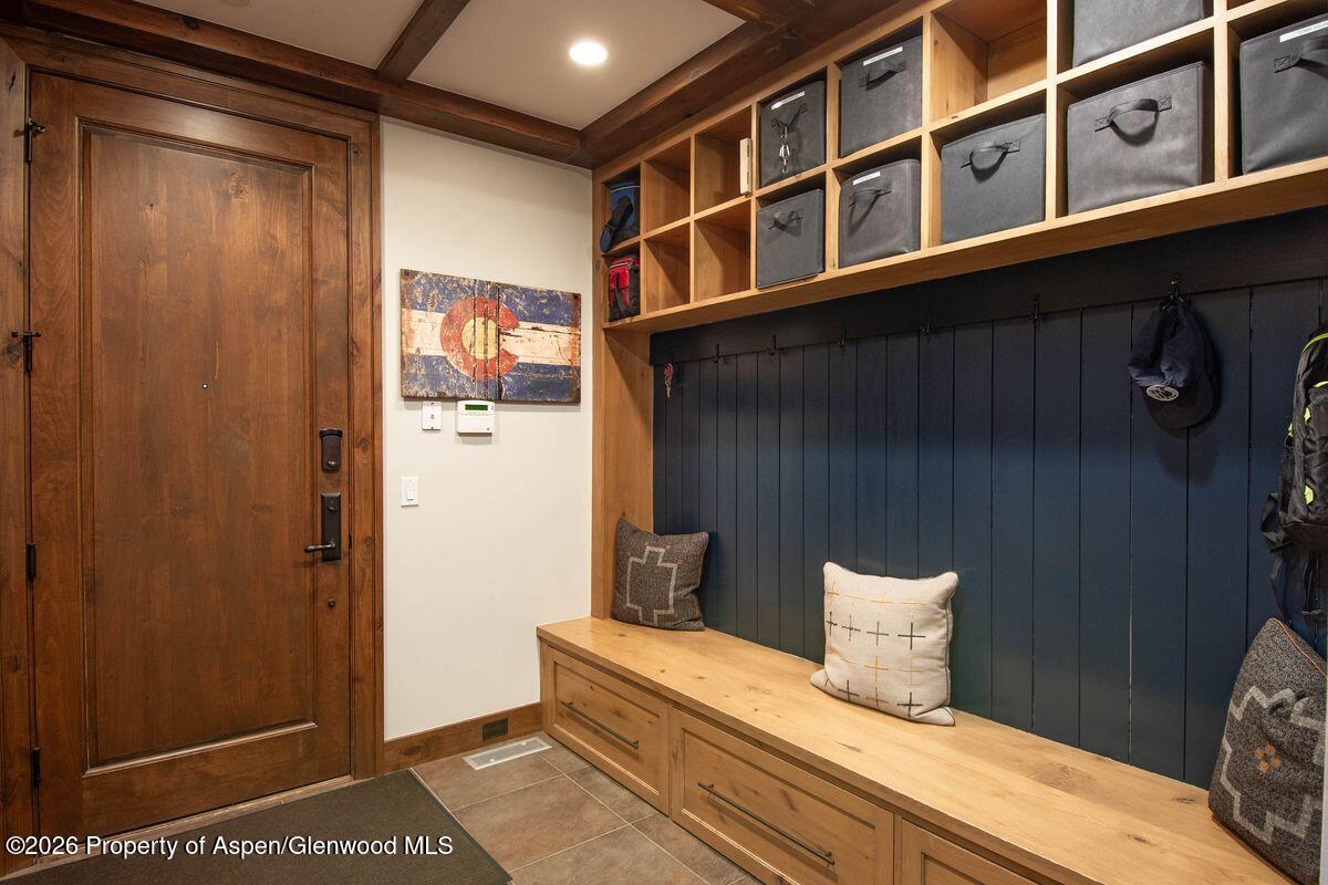 425 Wood Road, Unit 60 Snowmass Village, CO 81615 - Photo 26 of 35 photo_online_027