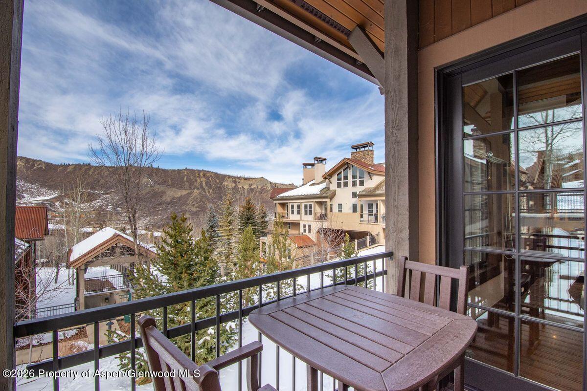 425 Wood Road, Unit 60 Snowmass Village, CO 81615 - Photo 9 of 35 photo_online_012