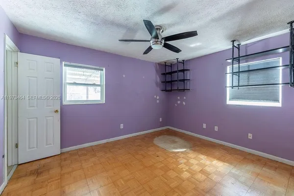 a view of a window in an empty room