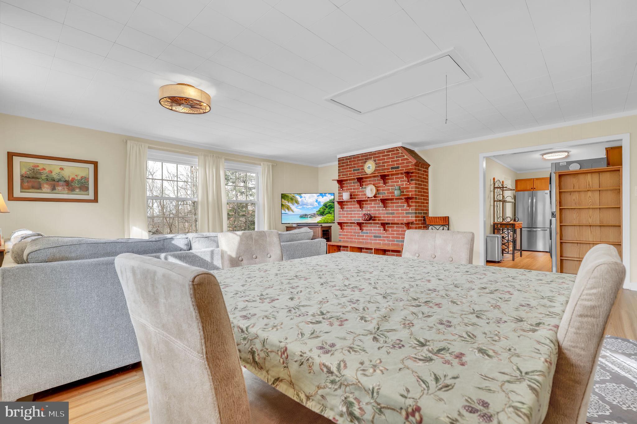 808 Stone Ridge Road Harpers Ferry, WV 25425 - Photo 4 of 29