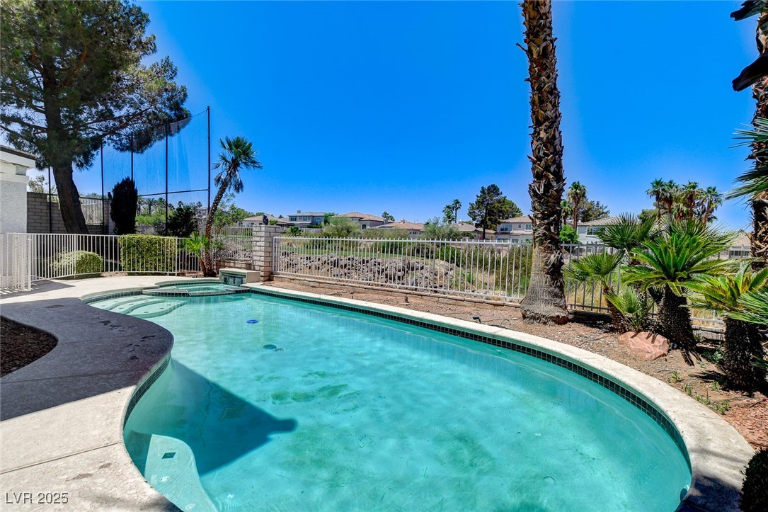 2496 Ram Crossing Way Henderson, NV 89074 - Photo 34 of 68