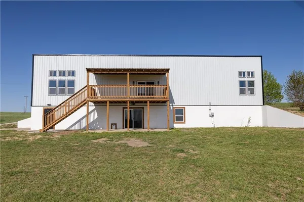 $439,900 | 7492 County Road 64, Savannah, MO 64485
