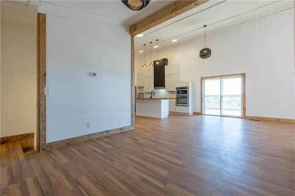 $439,900 | 7492 County Road 64, Savannah, MO 64485