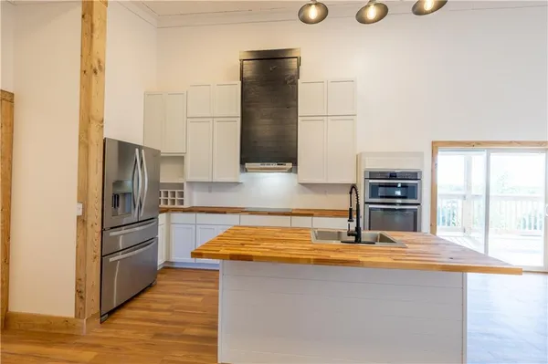 $439,900 | 7492 County Road 64, Savannah, MO 64485
