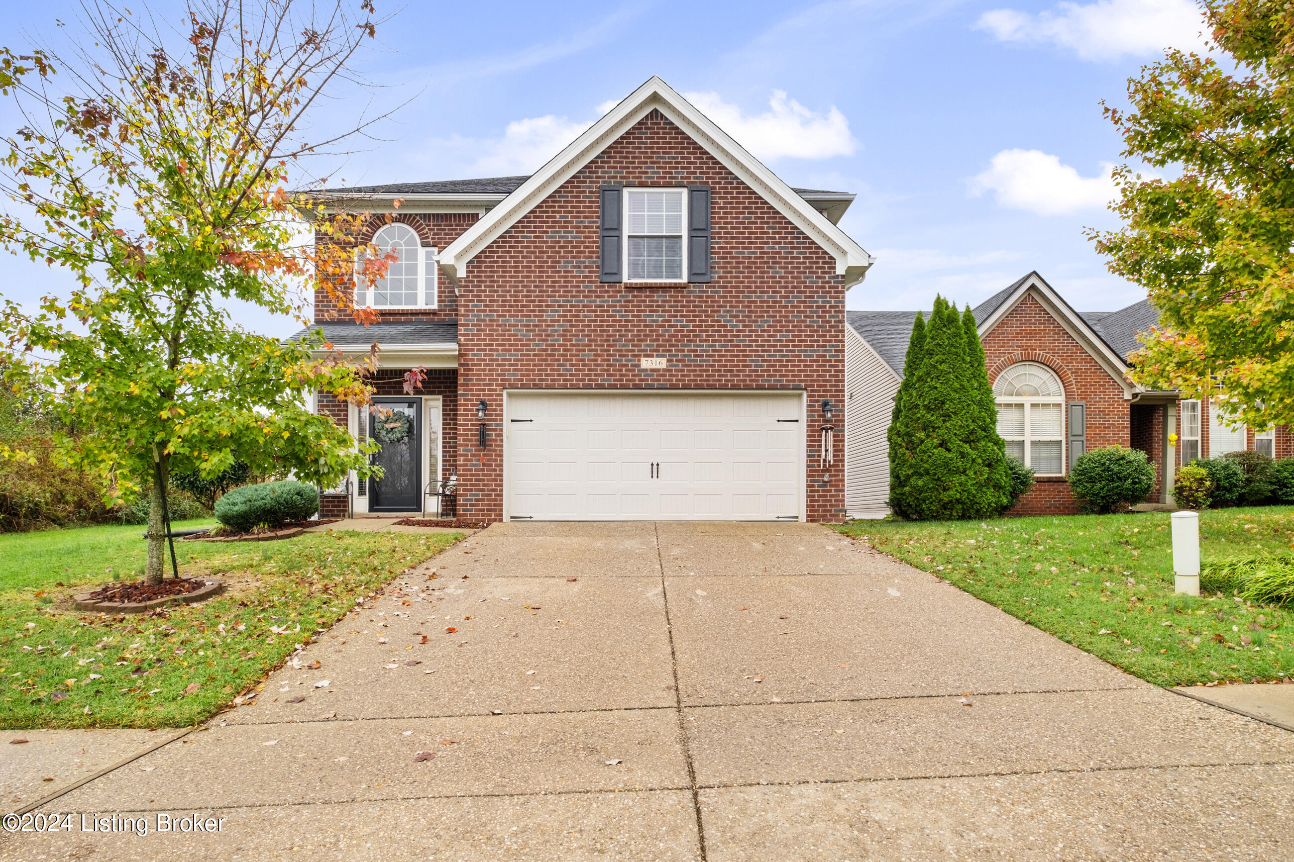 7316 Deutsch Road Louisville, KY 40229 - Photo 1 of 39 7316 deutsch_005