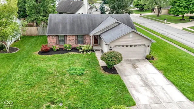 $306,900 | 6747 Cherry Laurel Lane, Fishers, IN 46038