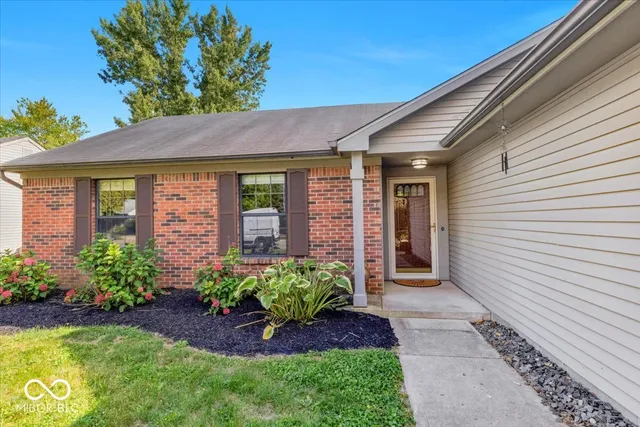 $306,900 | 6747 Cherry Laurel Lane, Fishers, IN 46038