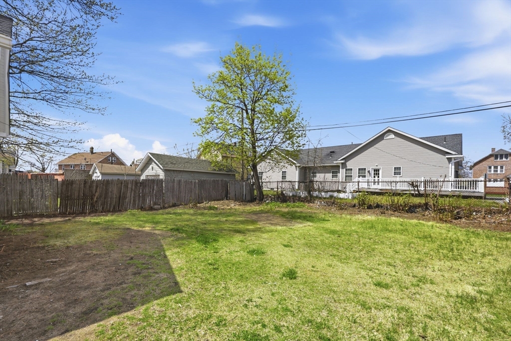 20 Conklin Street Springfield, MA 01109 - Photo 22 of 25