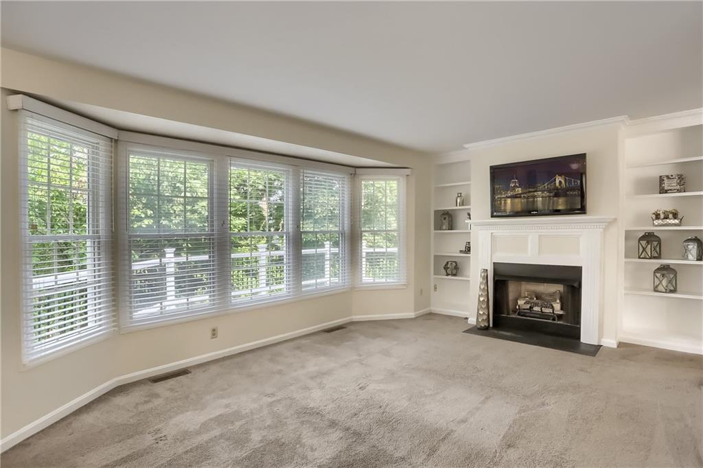 243 Randy Lane Moon Township, PA 15108 - Photo 20 of 50 Gallery Image 20