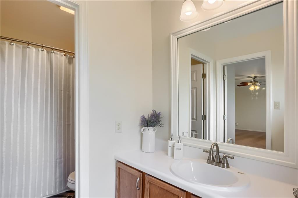 243 Randy Lane Moon Township, PA 15108 - Photo 39 of 50 Gallery Image 39